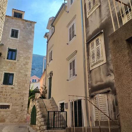 Milea Hotel Makarska Ngoại thất bức ảnh