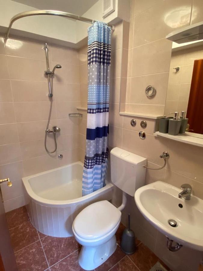 Milea Hotel Makarska Ngoại thất bức ảnh