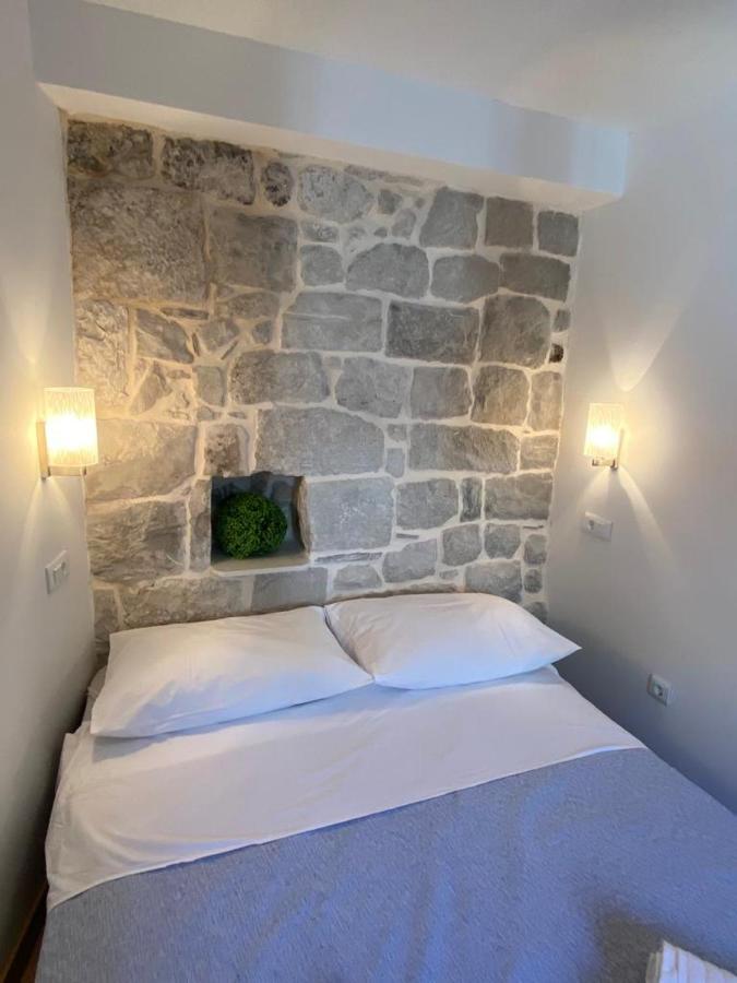 Milea Hotel Makarska Ngoại thất bức ảnh