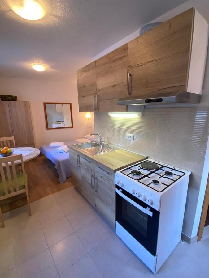 Milea Hotel Makarska Ngoại thất bức ảnh