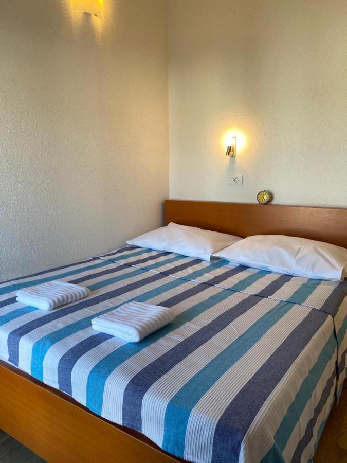 Milea Hotel Makarska Ngoại thất bức ảnh