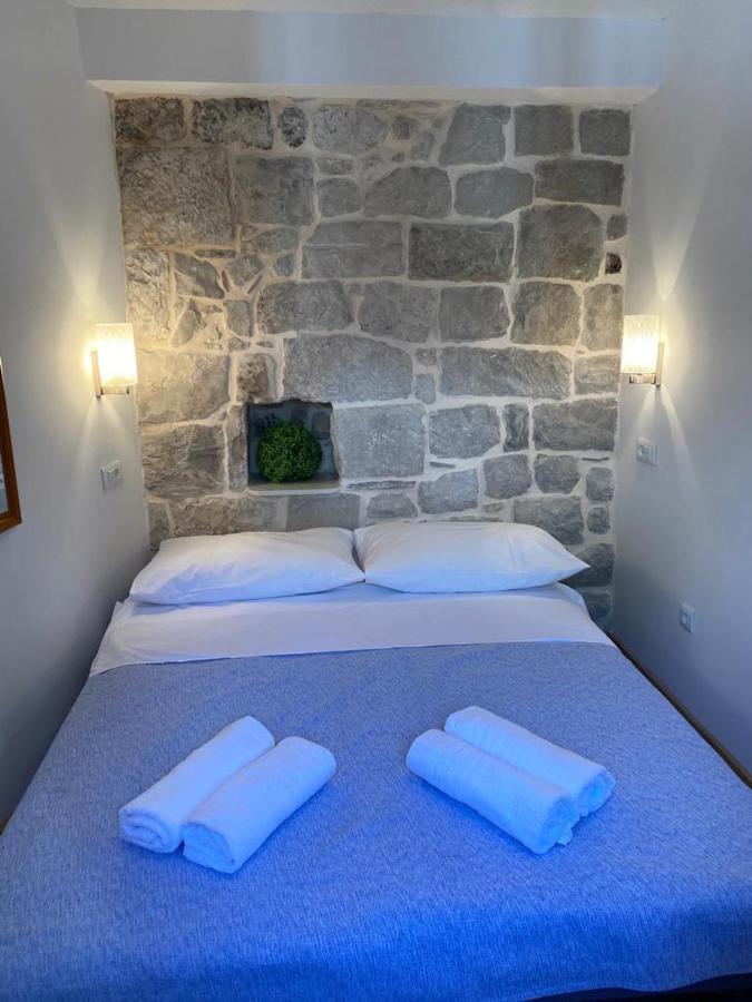 Milea Hotel Makarska Ngoại thất bức ảnh