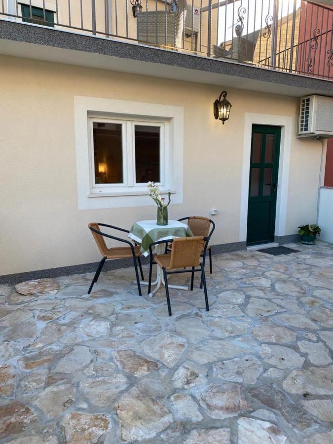 Milea Hotel Makarska Ngoại thất bức ảnh